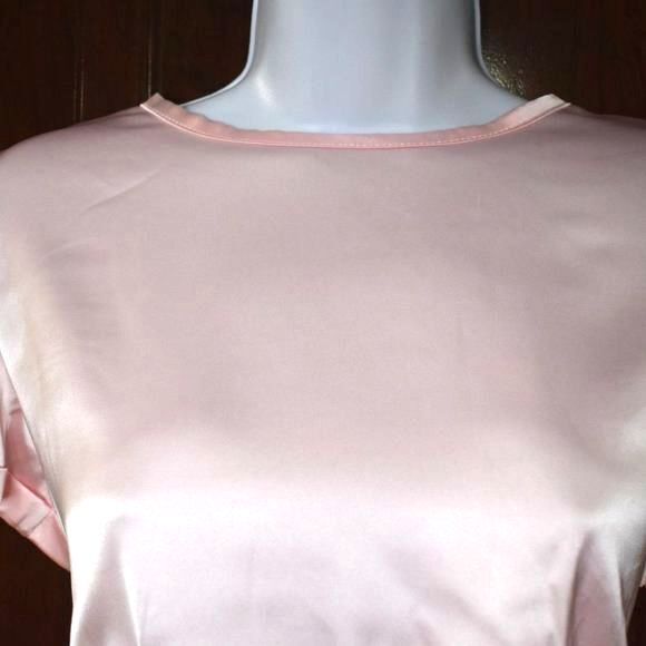 Tulum Sunrise Pink Satin Wrap Crop Top Size Large Short Sleeve Blouse - Picture 10 of 15